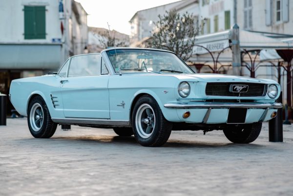 "Hollywood en Ré" - Ford Mustang immortalisée par l'artiste photographe Ségolène Trousset