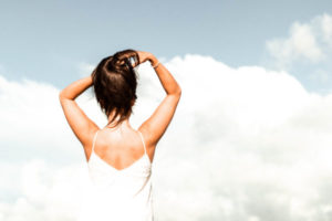 "Elle dans les nuages" - Tableau photo de l'artiste photographe Ségolène Trousset