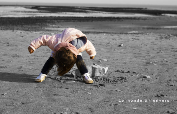 Tableau photo de l'artiste photographe Ségolène Trousset - Le Monde à l'Envers
